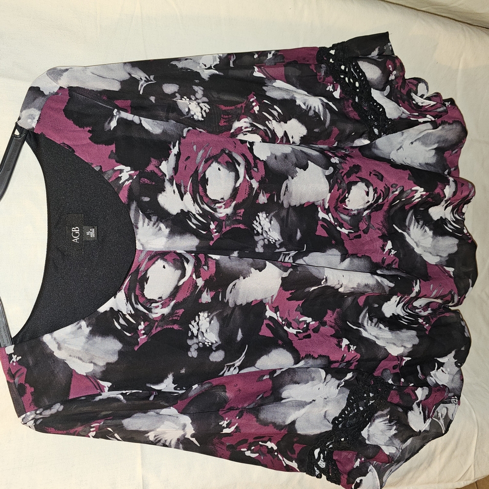 AGB Floral Print Blouse